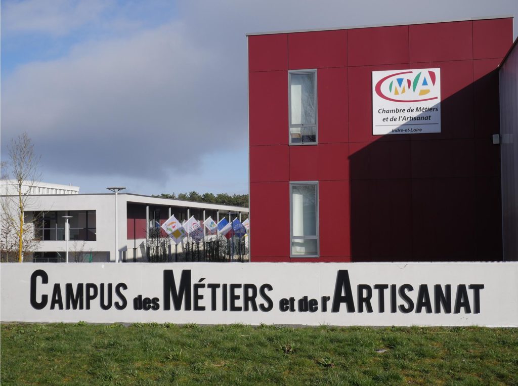 campus des métiers 37 extérieur campus des métiers 37 extérieur